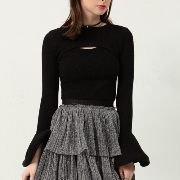 GORGEOUS HIGH FASHION TOP👯🥂