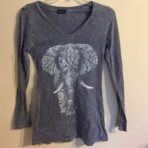 Elephant tee.