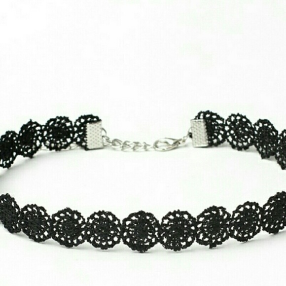 Lovely Lace Choker.