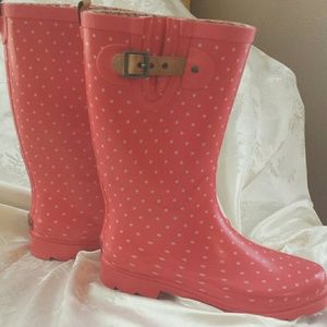 Chooka pink and white polka-dot 💗