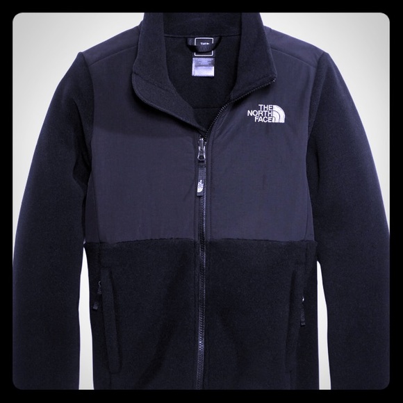 The North Face Jackets & Blazers - End of Season Sale! North Face Jacket