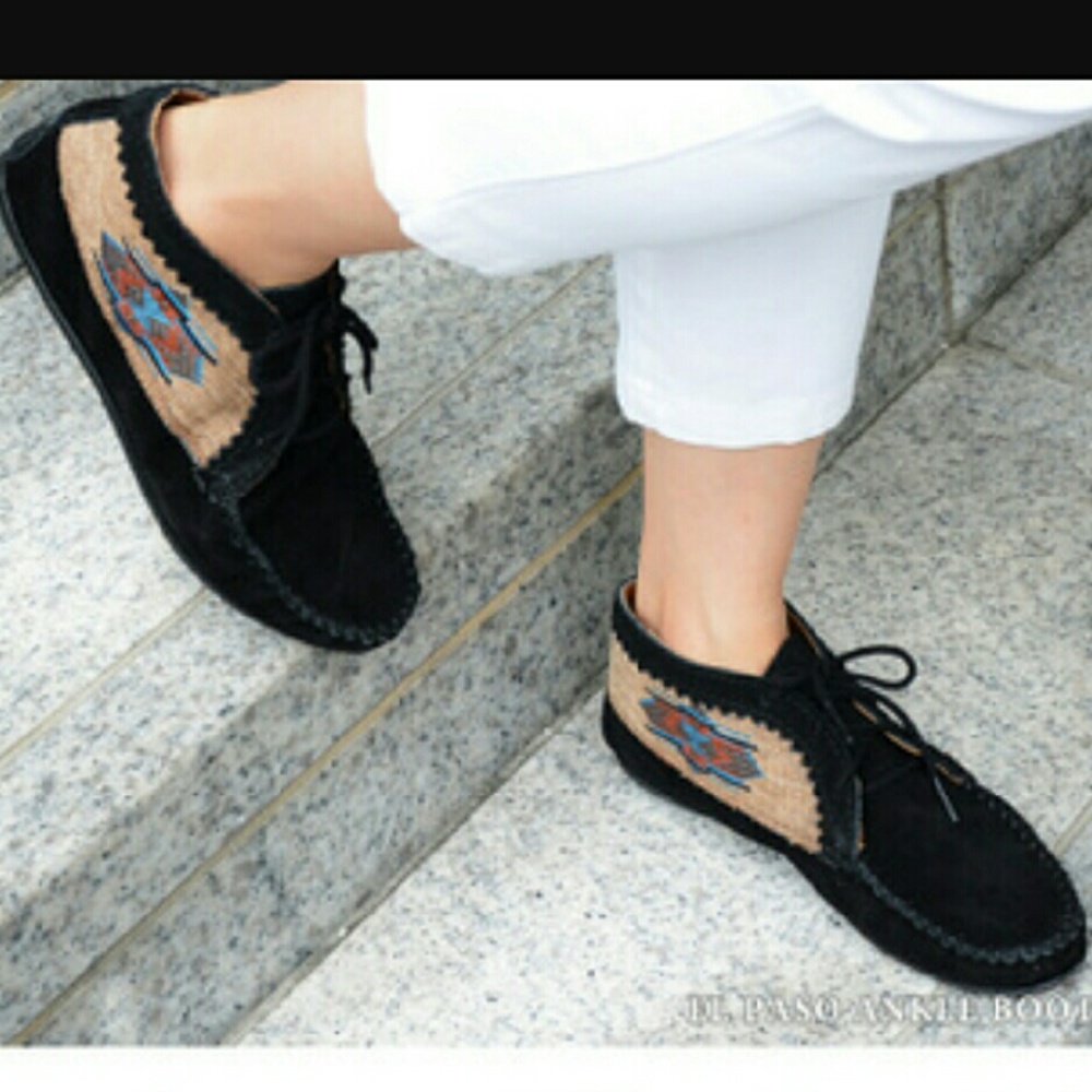 Last chnace: El Paso Minnetonka Boots
