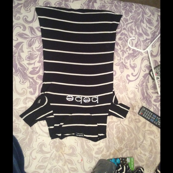 Bebe cold shoulder tee - Picture 2 of 2