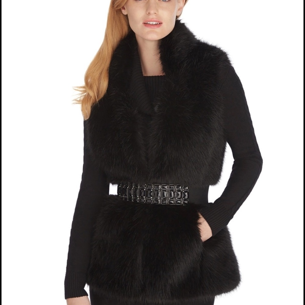 💞LUXE WHBM Faux fur vest. BNWT