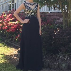 Black prom dress