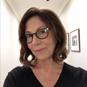 Meet your Posher, Nancy