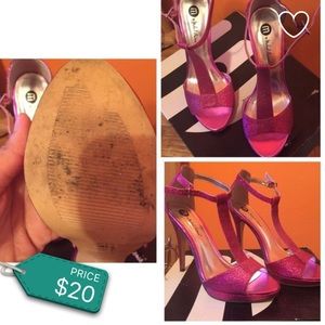 Michael Antonio fuschia glitter heel