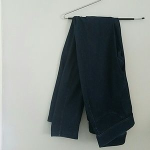 HUE Dark Blue Jeggings