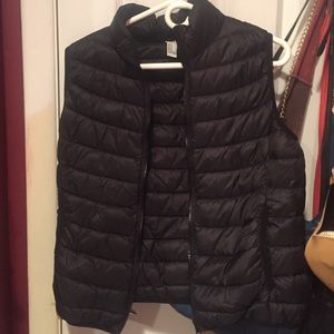 Forever 21 black vest