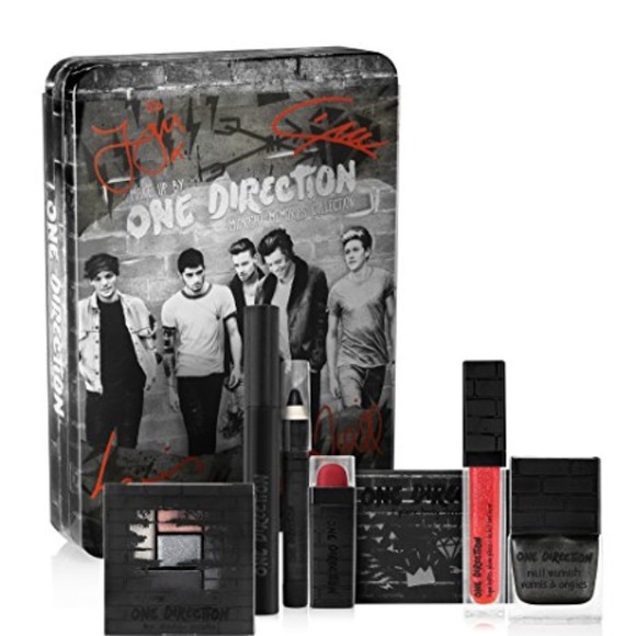 One direction 💜 price drop 💜 - Picture 3 of 6