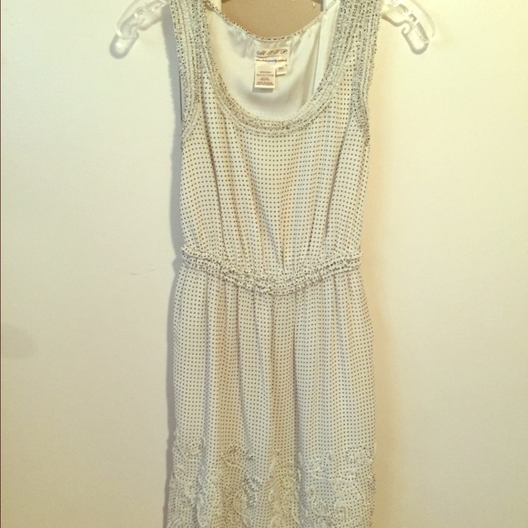 Black and white dress - Picture 1 of 4