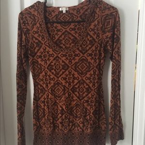 Layering long sleeve tee