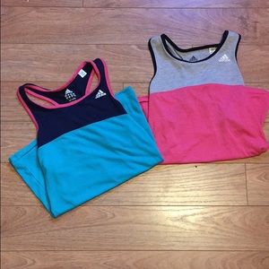2 Adidas tanks