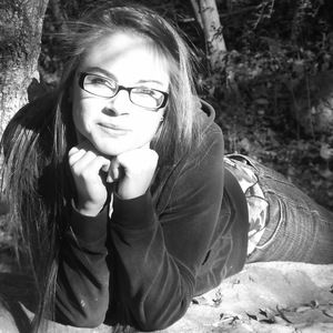 Meet your Posher, Alyssa