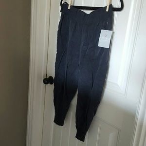 Athleta Benicia Capri