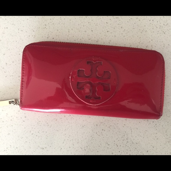 Continental Wallet