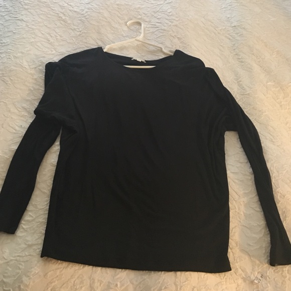 Top - Picture 2 of 3