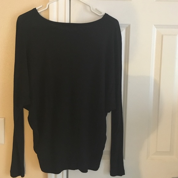 Top - Picture 3 of 3