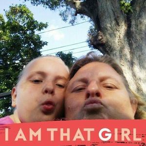 Meet your Posher, Kristen