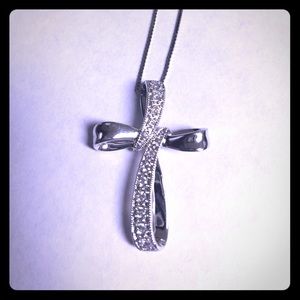 Diamond Cross Necklace 10k 9 Inch
