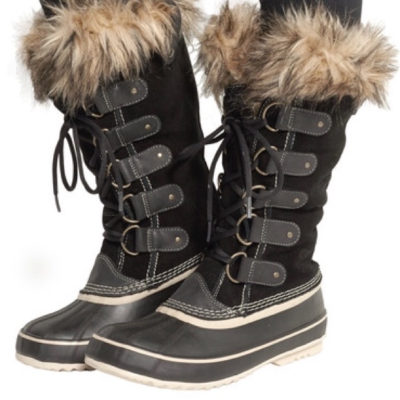 SOREL Joan of Arctic Black Winter Boots!