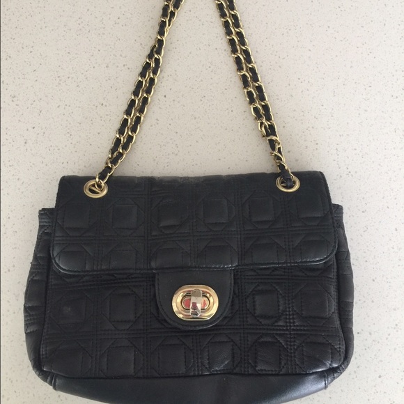 Black shoulder bag