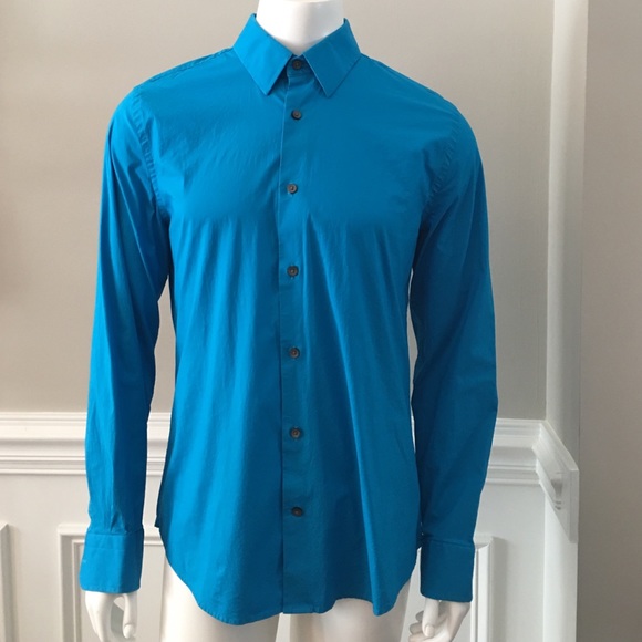 Men's Fitted Express Dress Shirt