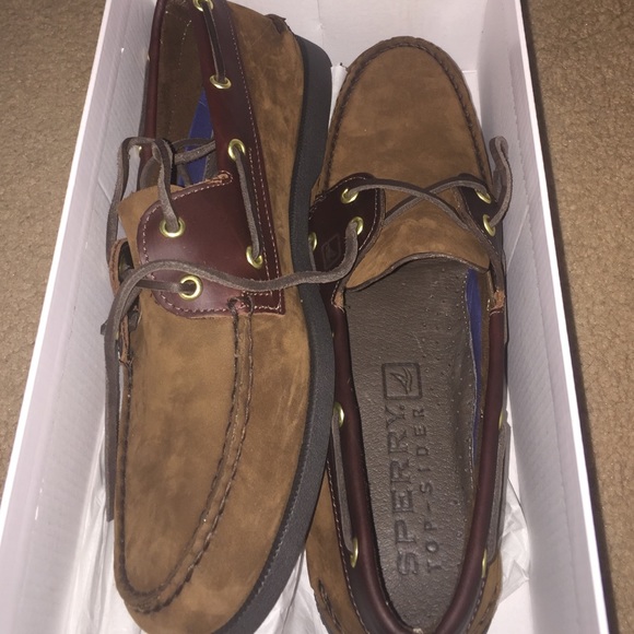 Buck brown Sperry's