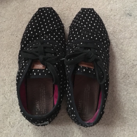 Toms black white polka dot cordones