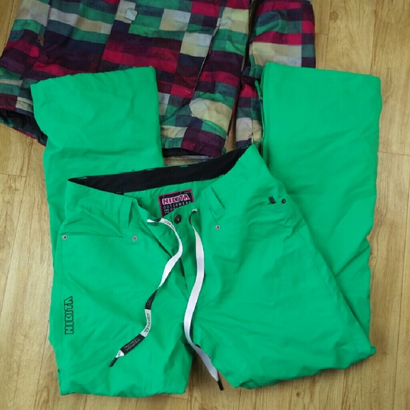 Nikita kelly green snowboarding ski winter pants