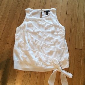 White House Black Market Ecru Sleeveless Top - M