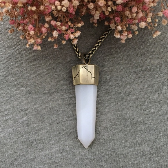 NWT Kendra Scott Jayce White Banded Agate Necklace - Picture 2 of 3