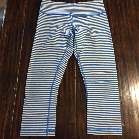 RARE Lululemon Wunder Under