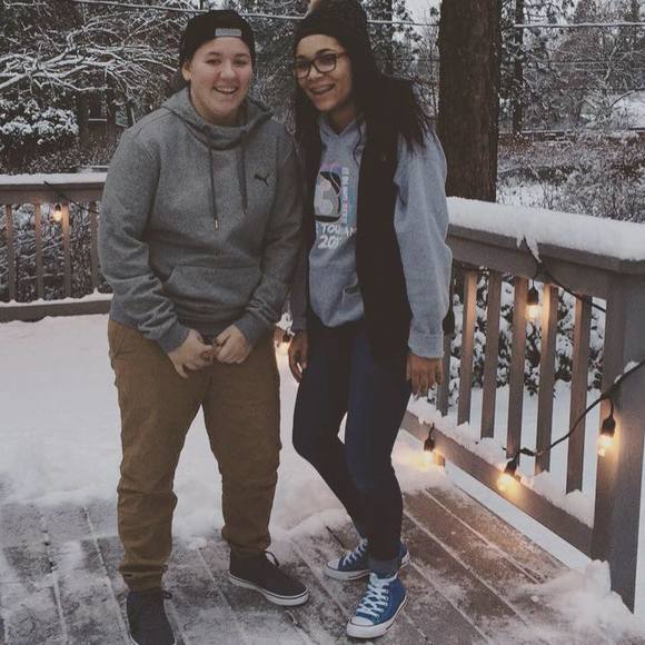 Meet your Posher, Shiyah