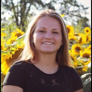 Meet your Posher, Hailey