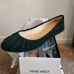 Nine West Dark Green Flats