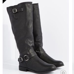 NWOT Black riding boots