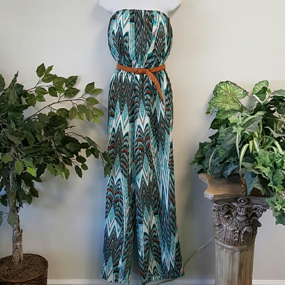 Cato Pants - SLEEVELESS JUMPSUIT SIZE 14/16