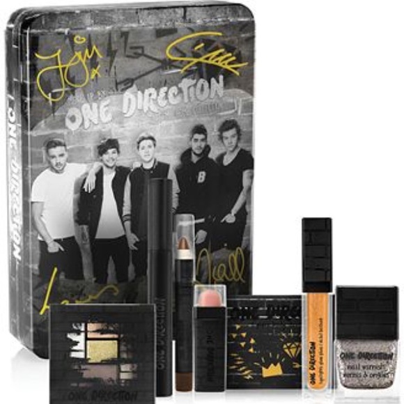 One direction 💜 price drop 💜 - Picture 2 of 5