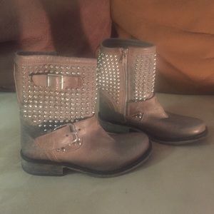 Steve Madden studded boots