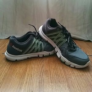 Reebok running/training shoes