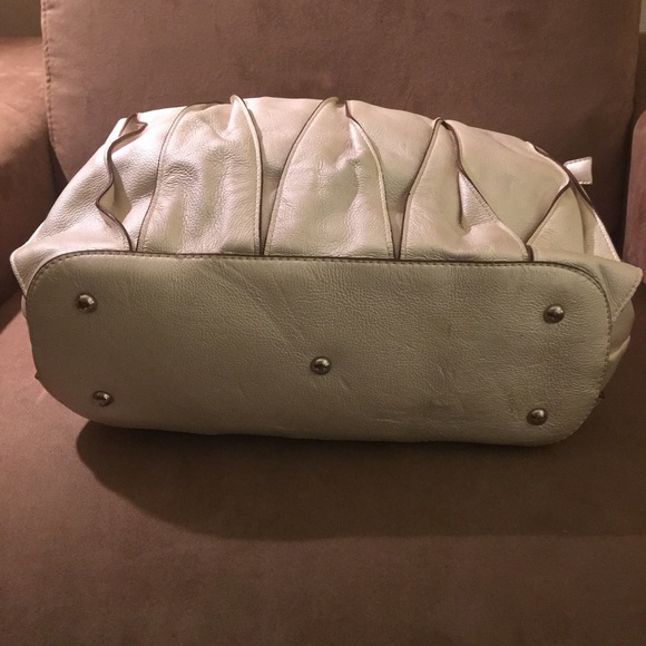 Handbag - Picture 2 of 4