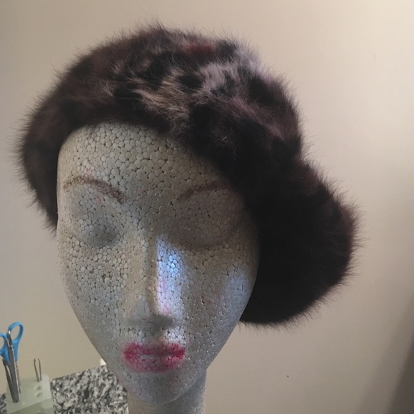 Angora beanie hat - Picture 2 of 4