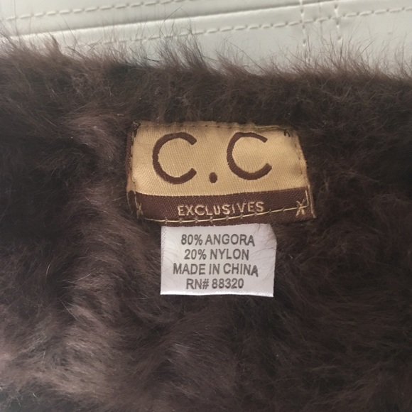 Angora beanie hat - Picture 4 of 4