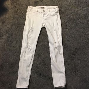 Hollister bleach white distressed skinny jeans