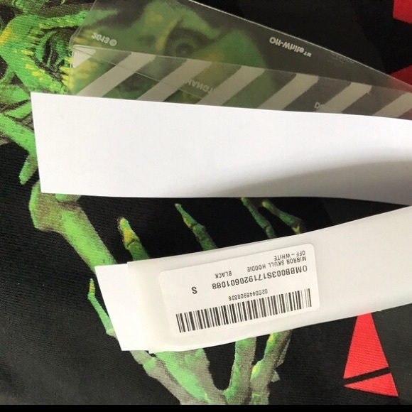 Off white skull hoodie - Picture 2 of 4