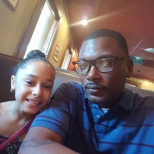 Meet your Posher, Johnell