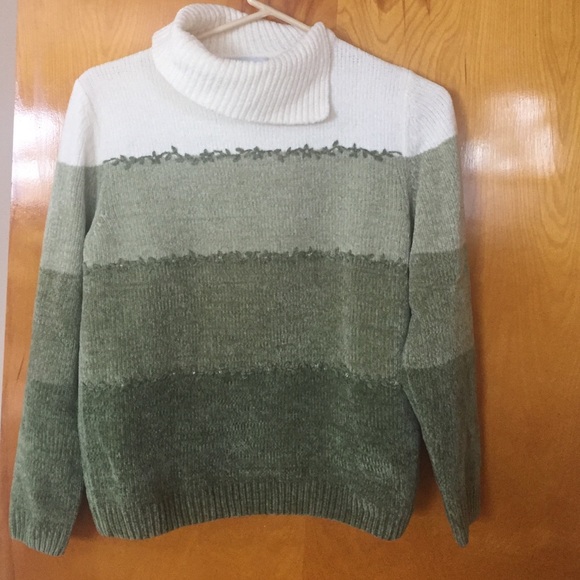 Alfred Dunner sweater