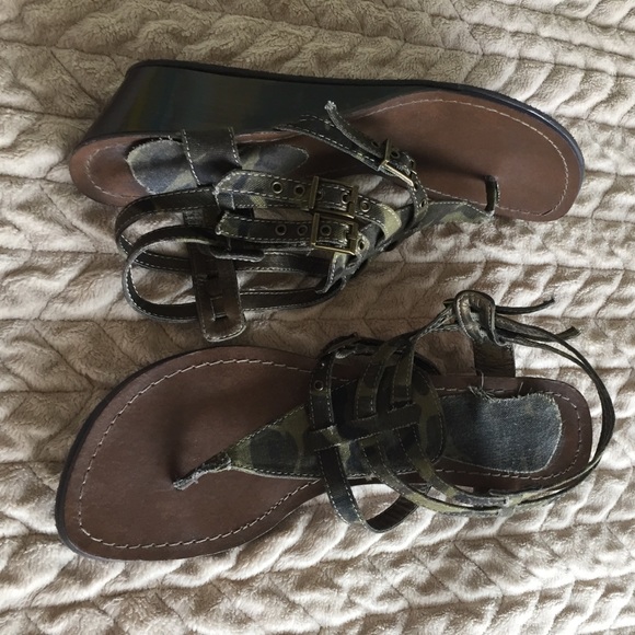 Sandal Wedge