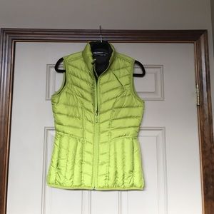 Athleta quilted vest